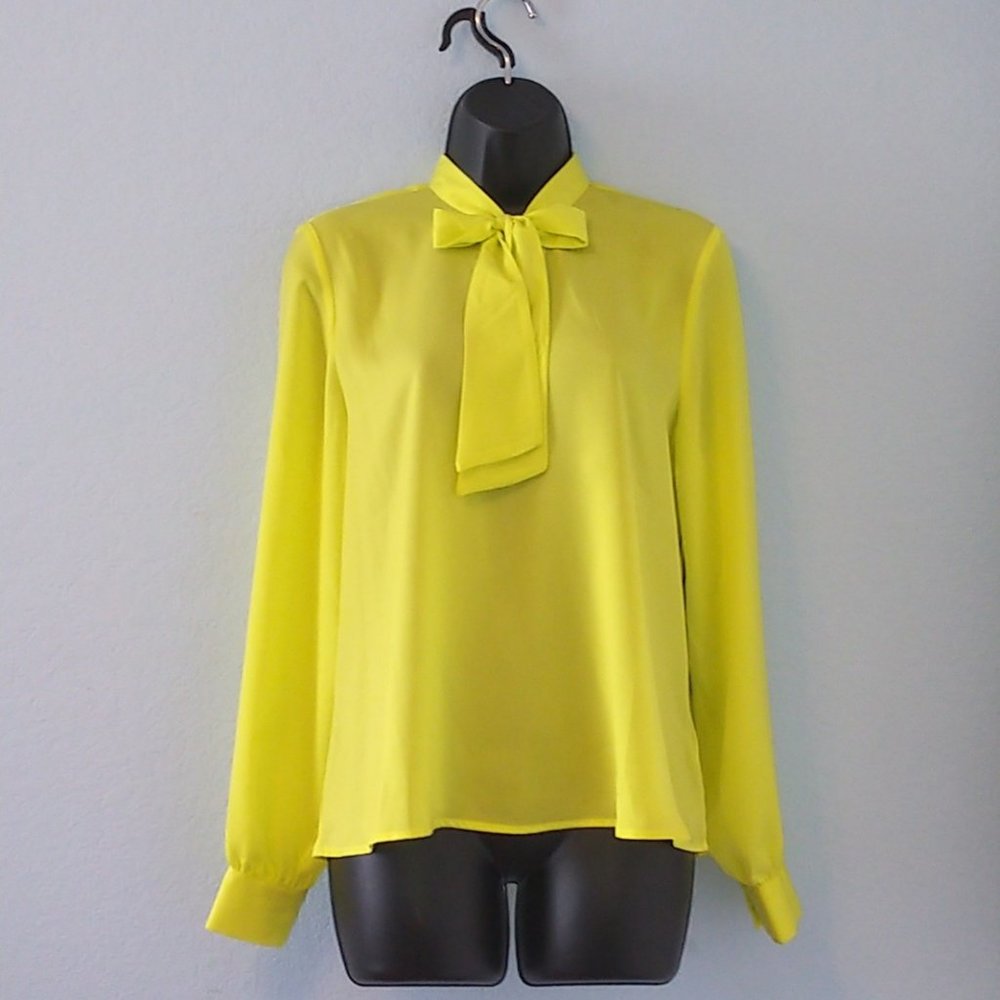 Forever21 Lime Green Tie Front Blouse (Medium)